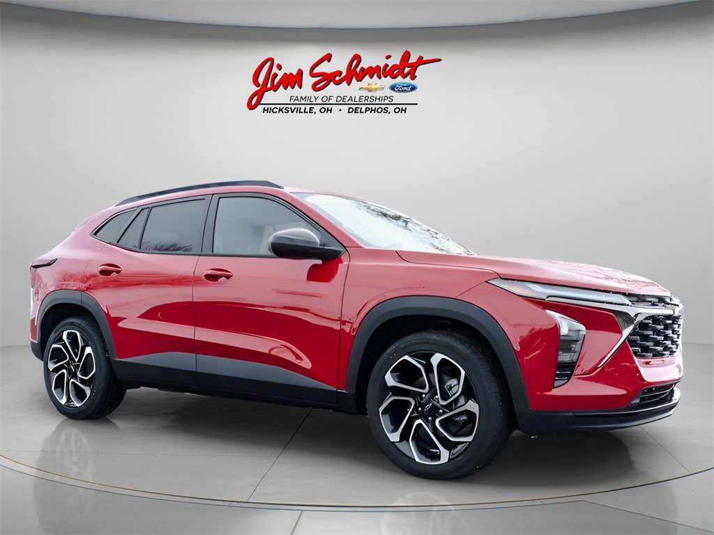 New 2026 Chevrolet Trax RS w/ Sunroof Package