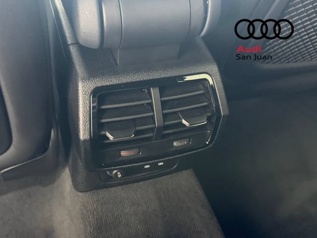 Used 2023 Audi Q3 2.0T Premium Plus w/ Premium Plus Package AWD/4WD image 30