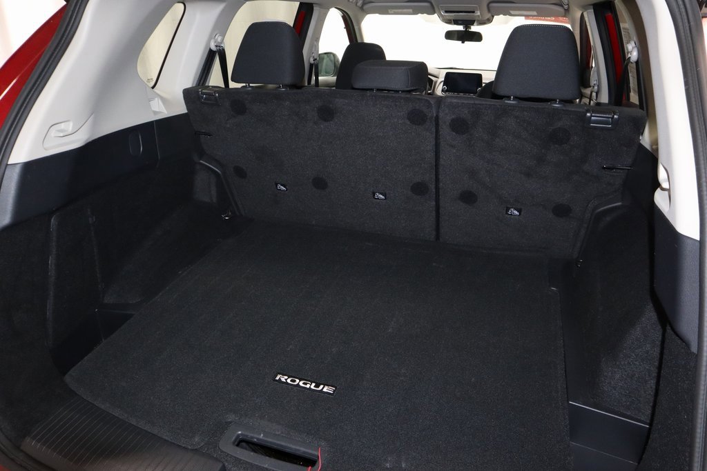 Certified 2024 Nissan Rogue S image 15