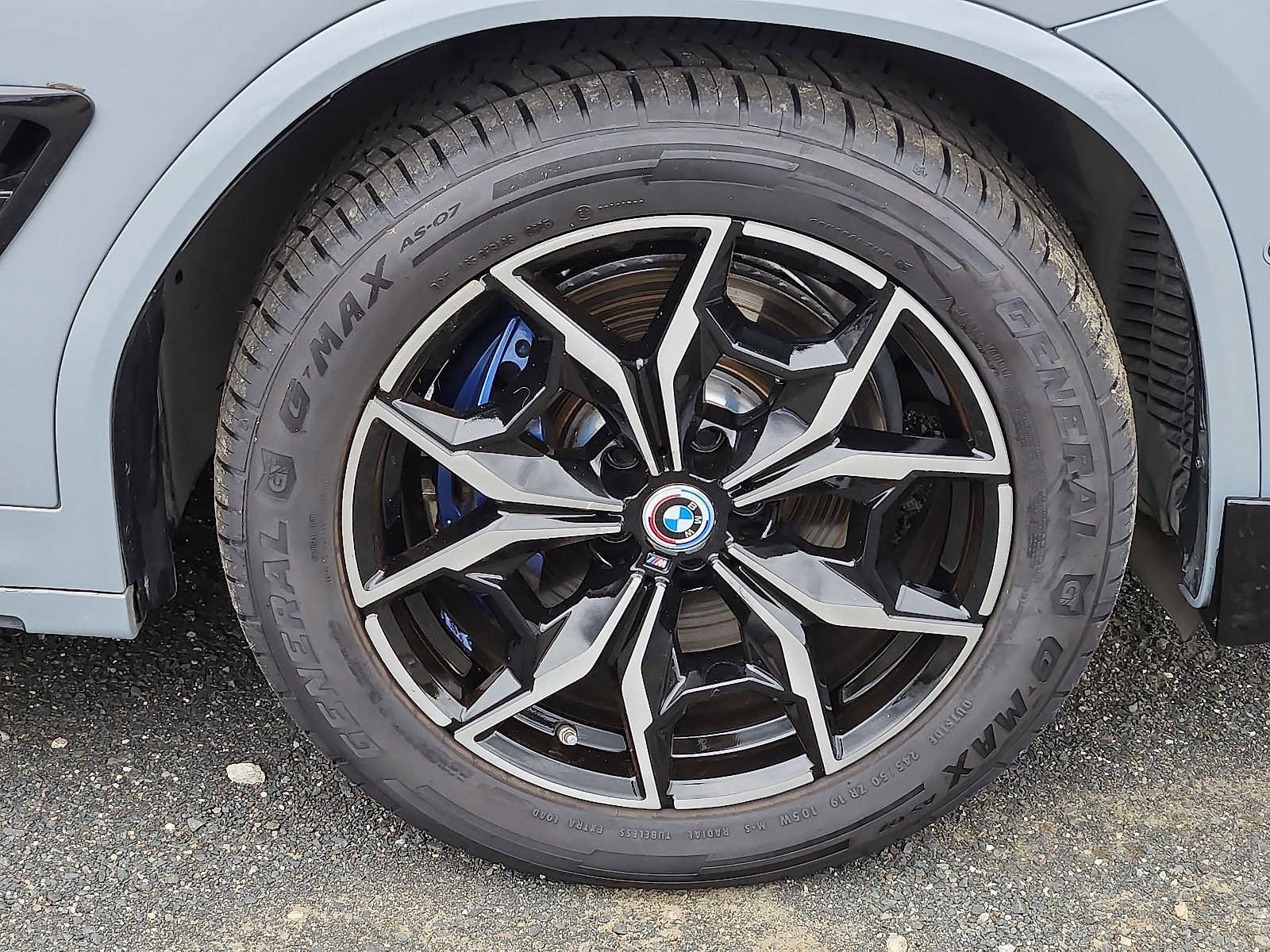 Used 2024 BMW X3 M40i w/ Premium Package image 8