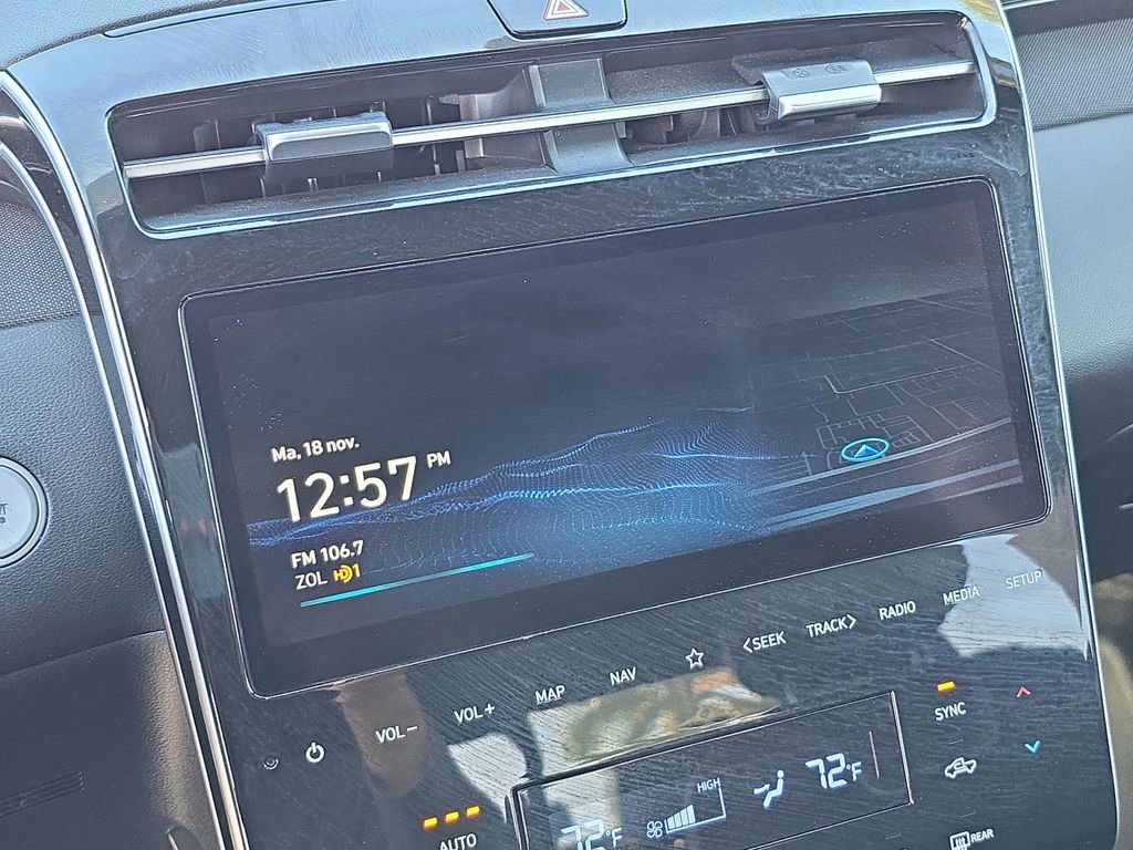 Used 2022 Hyundai Santa Cruz Limited image 22