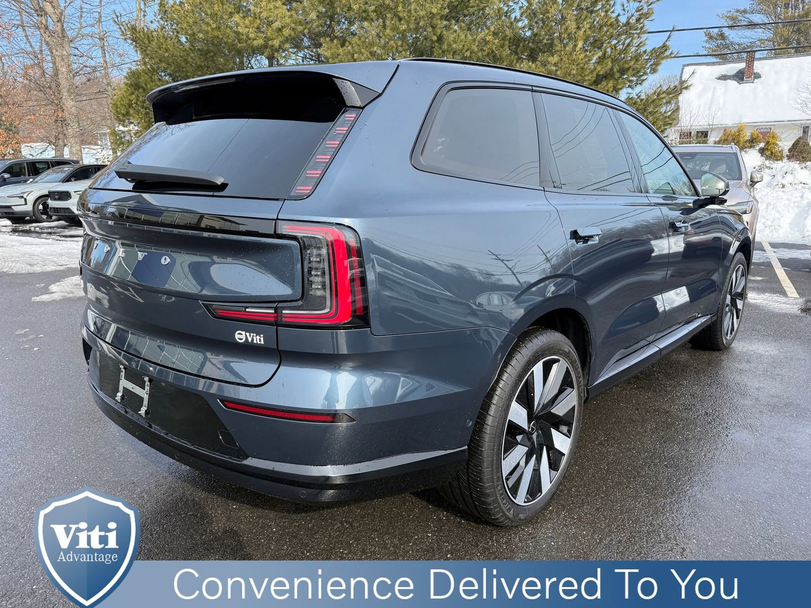 Certified 2025 Volvo EX90 Ultra image 8