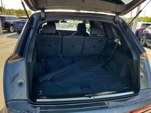 Certified 2025 Audi Q7 3.0T Premium Plus w/ Premium Plus Package image 8