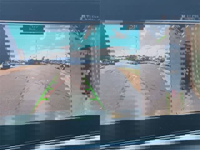 Used 2022 BMW M850i xDrive Convertible w/ Driving Assistance Package image 29