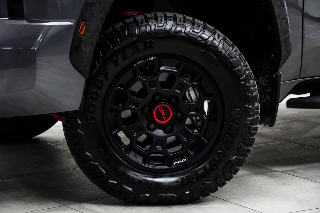 Used 2026 Toyota Tundra TRD Pro AWD/4WD image 3