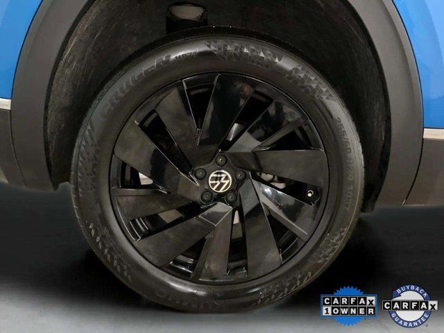 Used 2024 Volkswagen Atlas Cross Sport SEL image 31