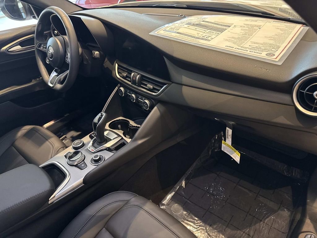 New 2026 Alfa Romeo Giulia w/ Driving Assist Package image 28