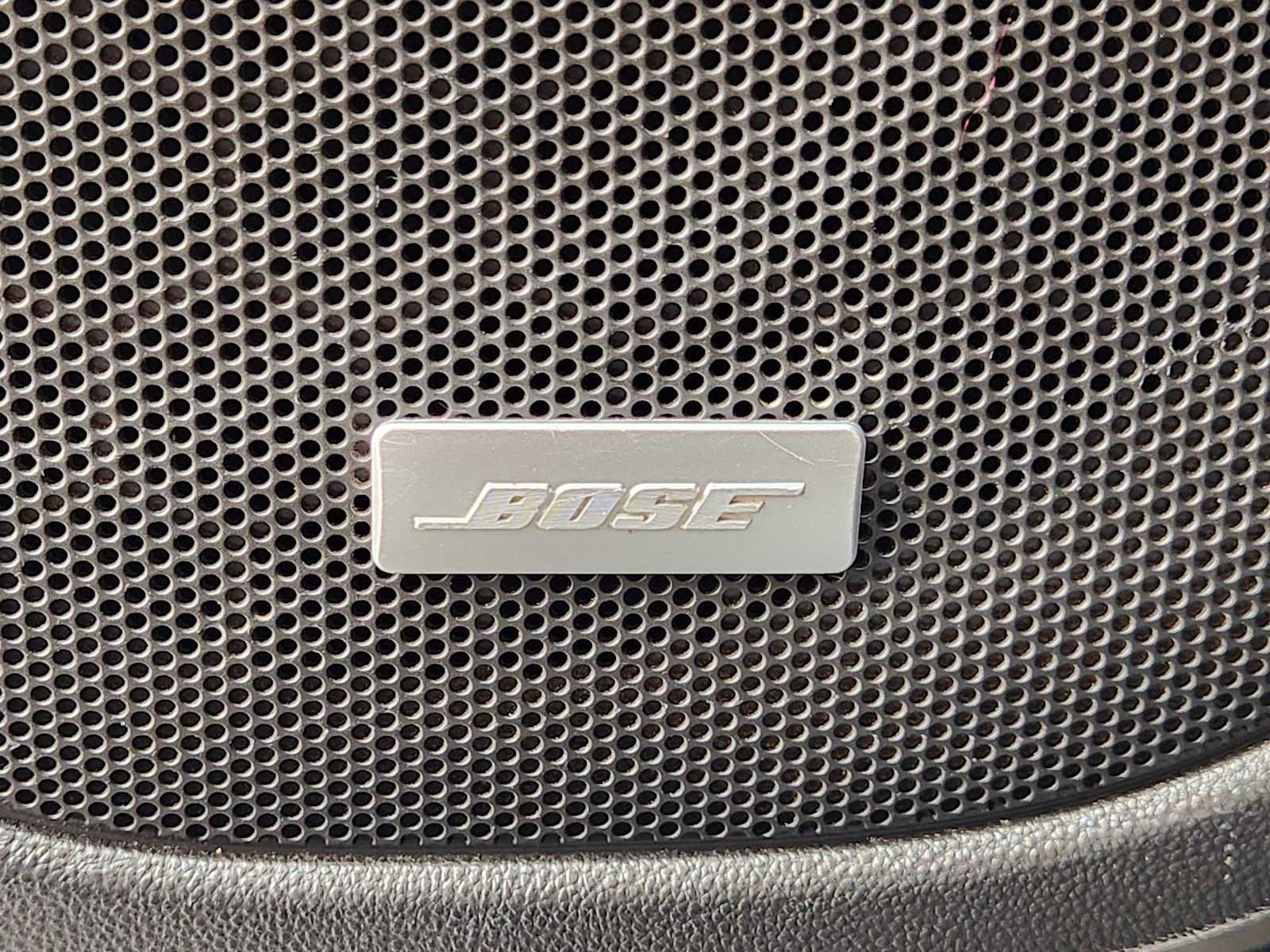 Used 2018 GMC Acadia SLT image 23