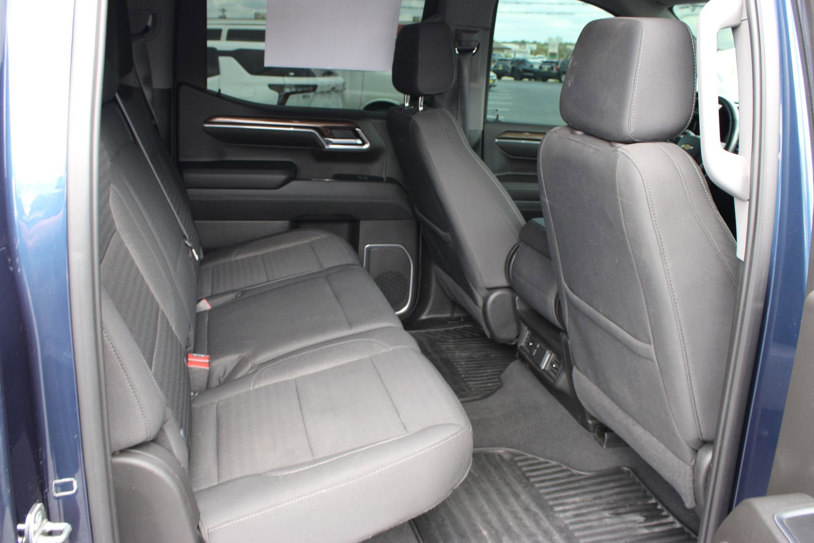 Used 2022 Chevrolet Silverado 1500 LT image 25