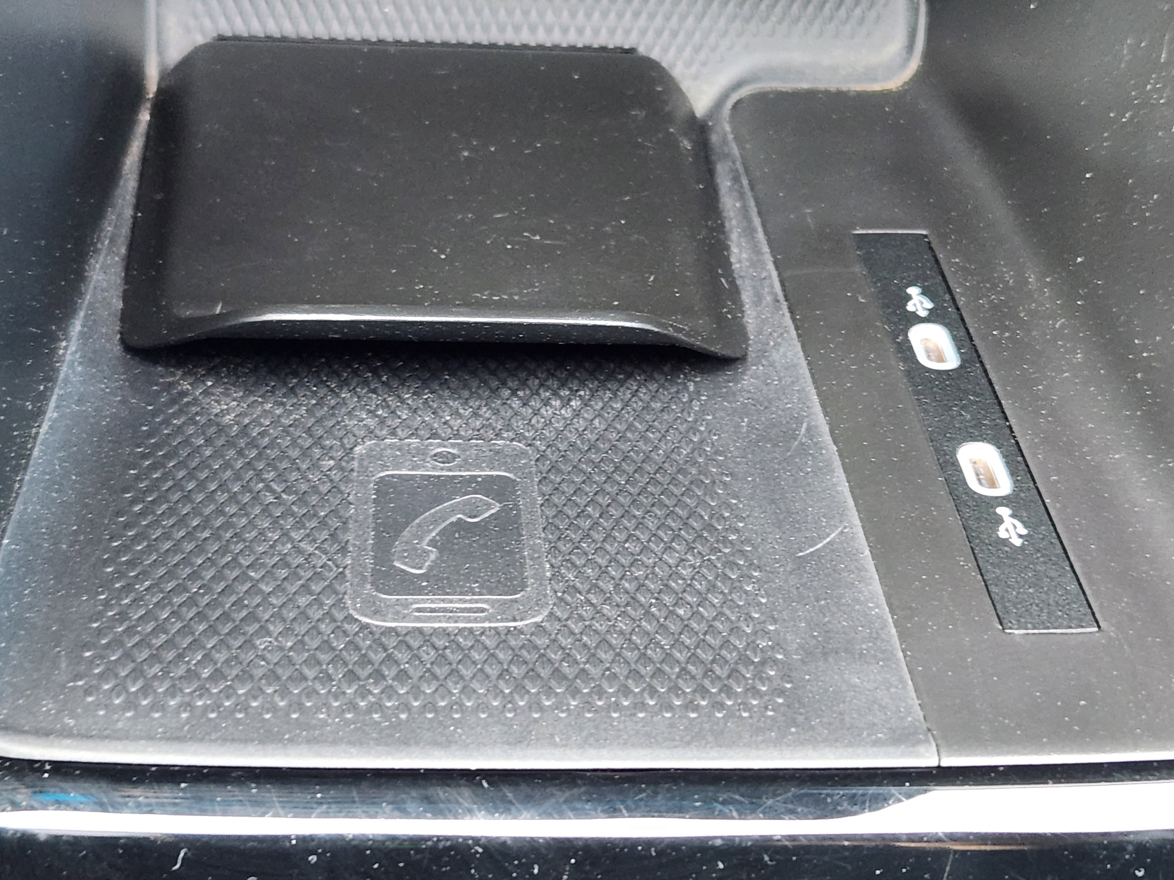 Used 2023 Volkswagen ID.4 Pro image 28