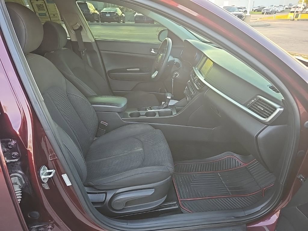 Used 2020 Kia Optima LX FWD image 31