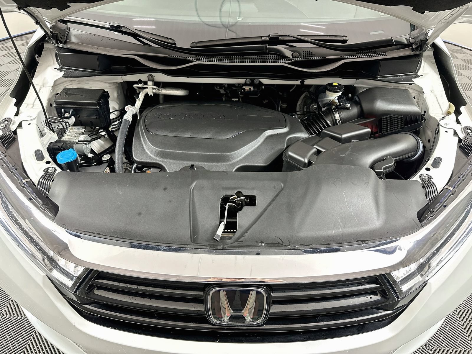 Used 2023 Honda Odyssey Touring image 33
