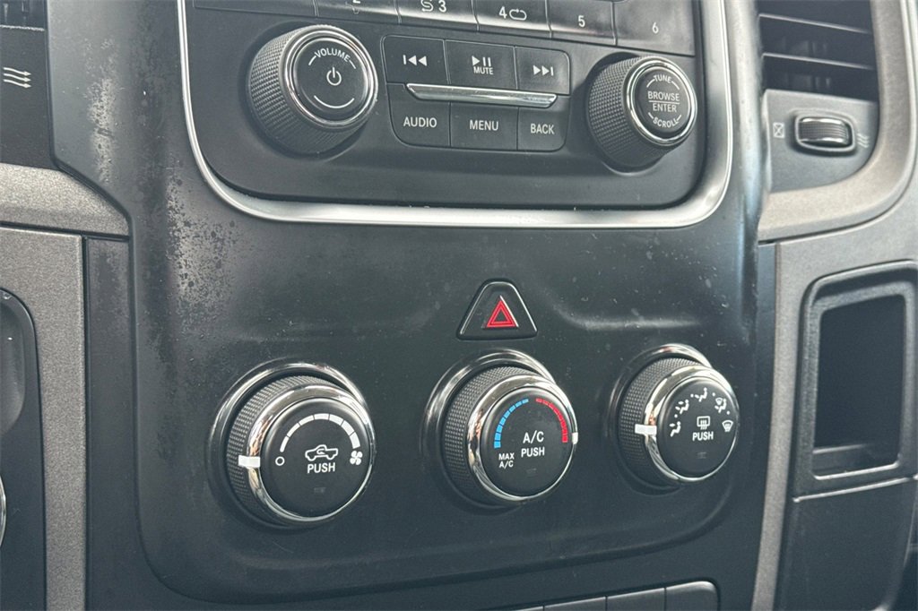 Used 2016 RAM 1500 Express image 17