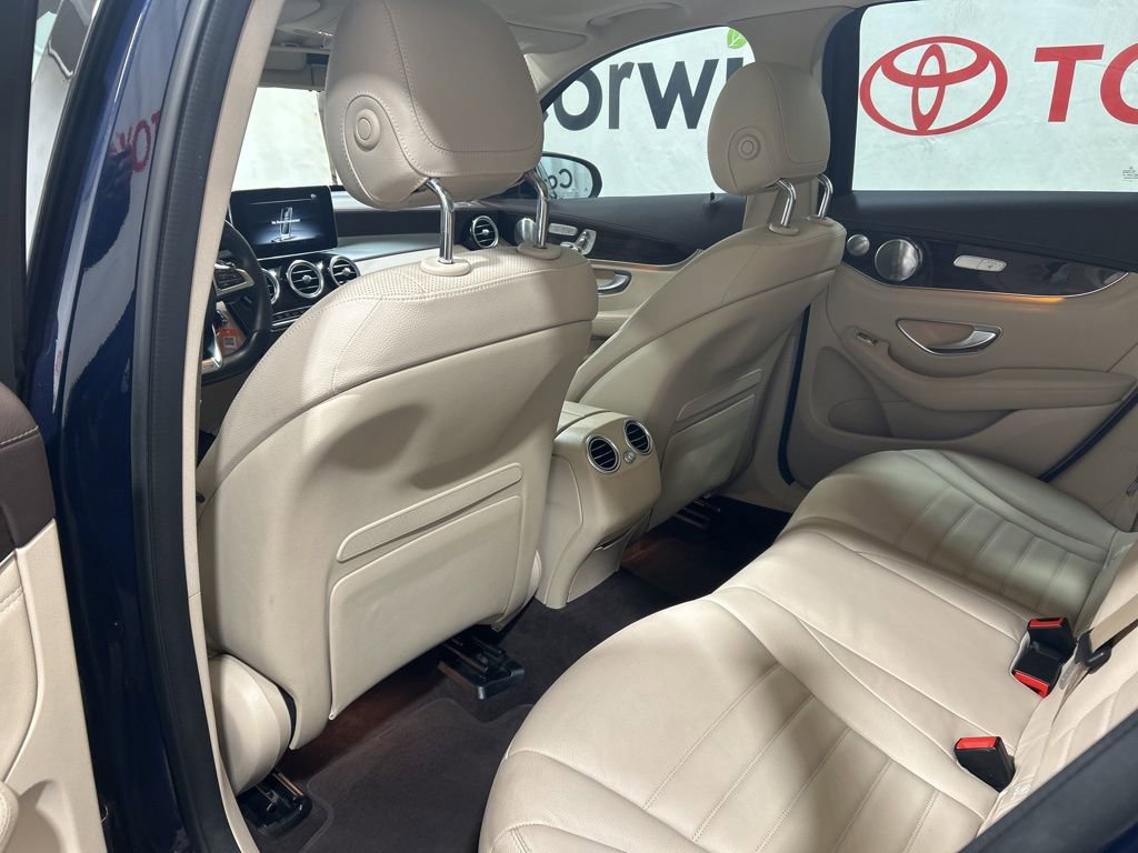 Used 2019 Mercedes-Benz GLC 43 AMG 4MATIC image 19