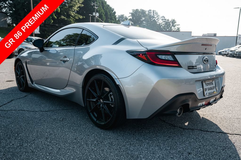Certified 2023 Toyota GR86 Premium RWD image 5