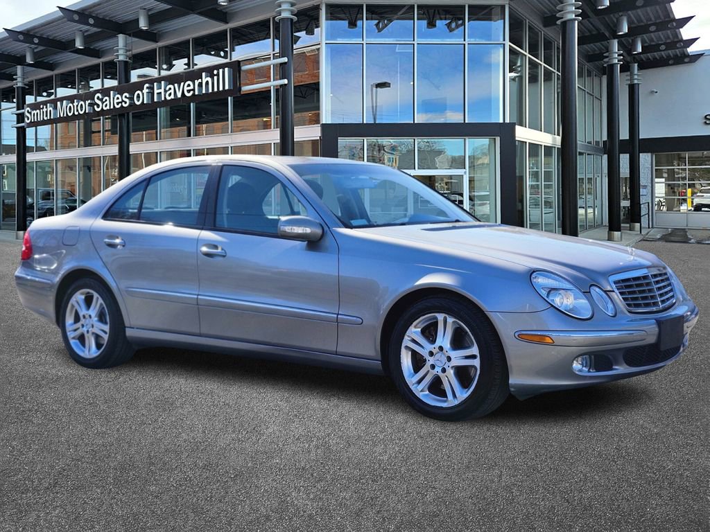 Used 2004 Mercedes-Benz E 500 4MATIC Sedan image 7