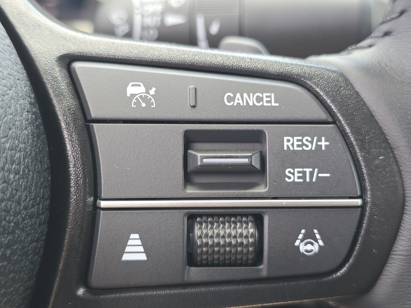 Used 2024 Honda Accord Sport image 11