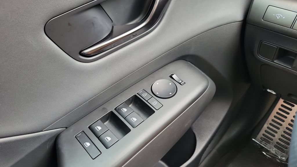 Certified 2025 Hyundai Kona N Line S FWD image 19