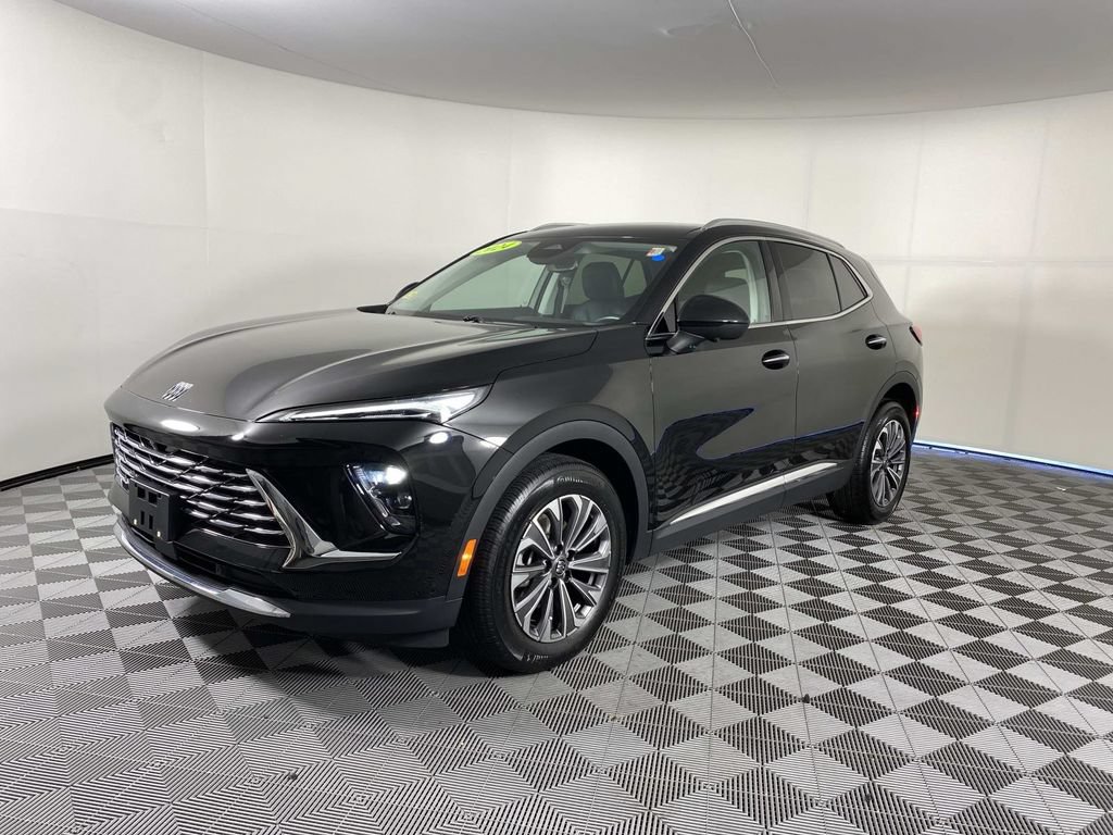 Used 2024 Buick Envision Preferred AWD/4WD image 4
