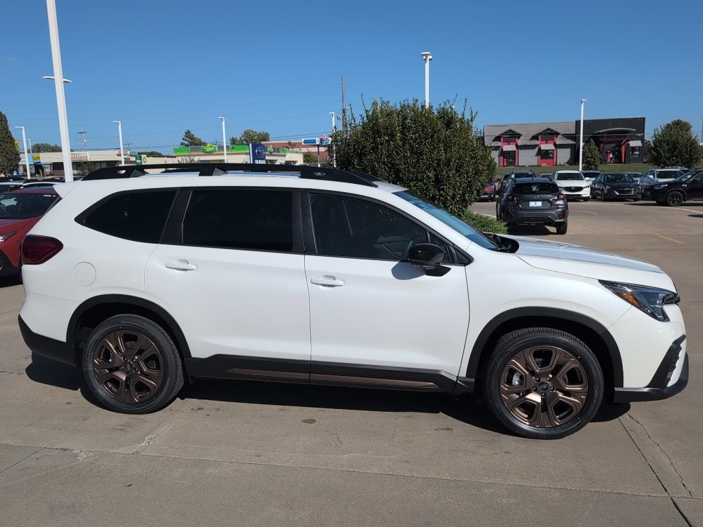 New 2025 Subaru Ascent Bronze Edition image 6