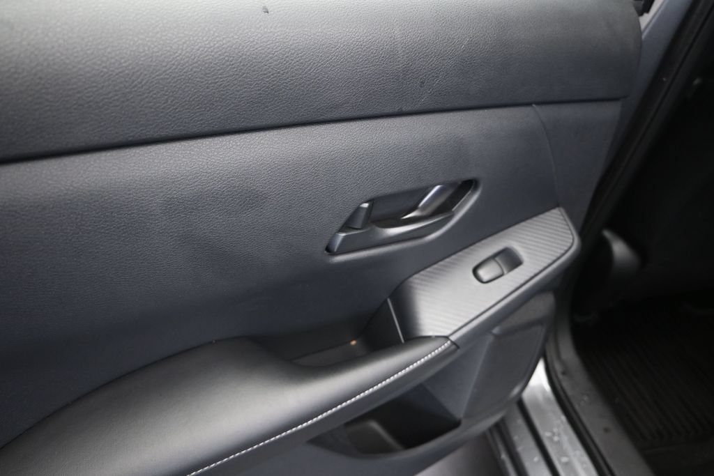 Used 2024 Nissan Sentra S FWD image 15