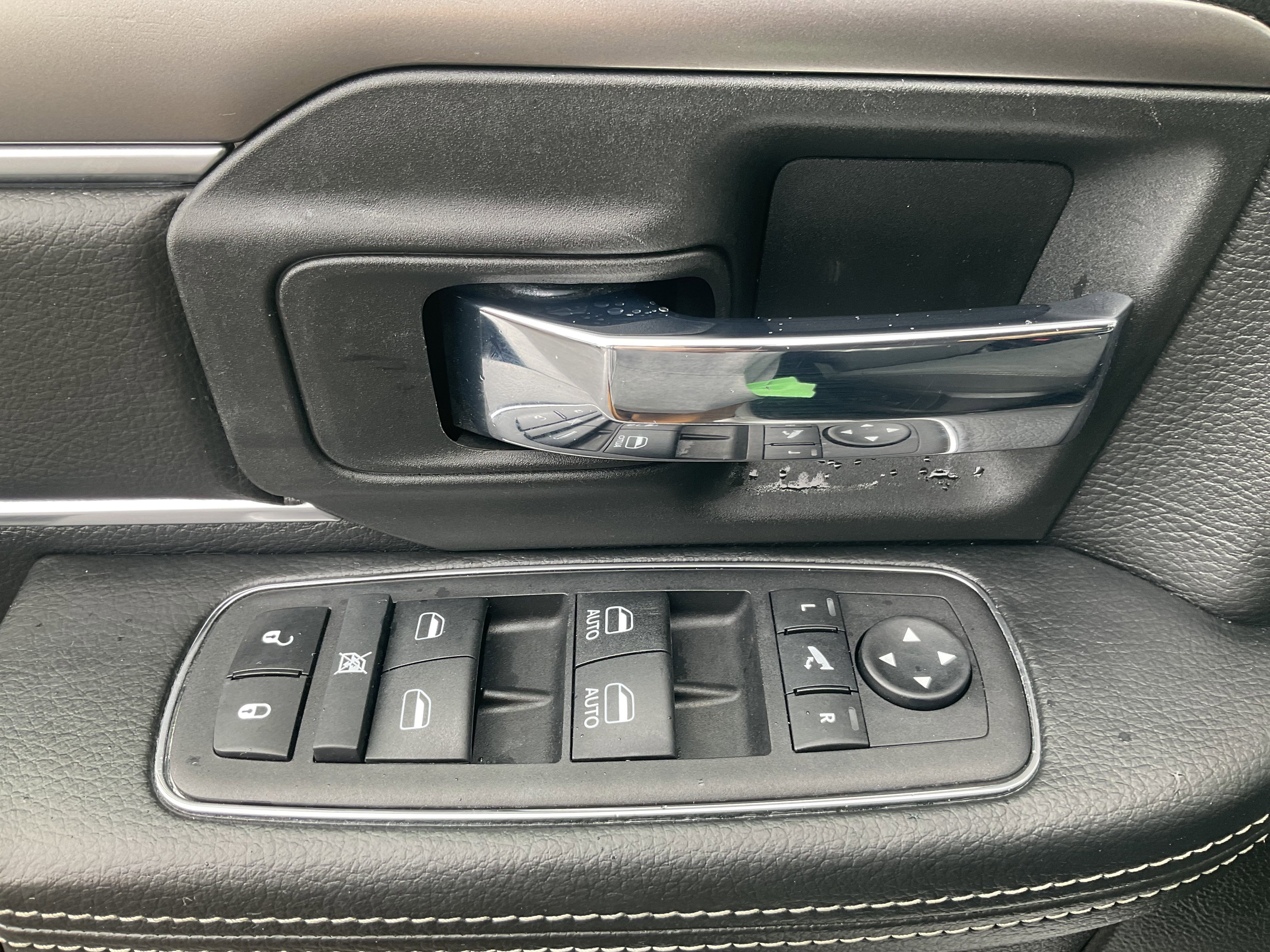 Used 2024 RAM 1500 Classic Warlock image 29