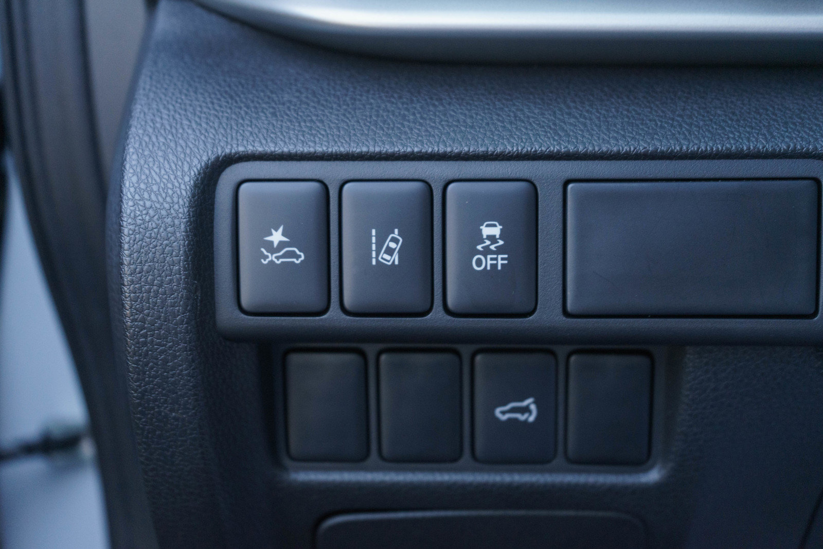 Used 2024 Mitsubishi Eclipse Cross SE AWD/4WD image 25