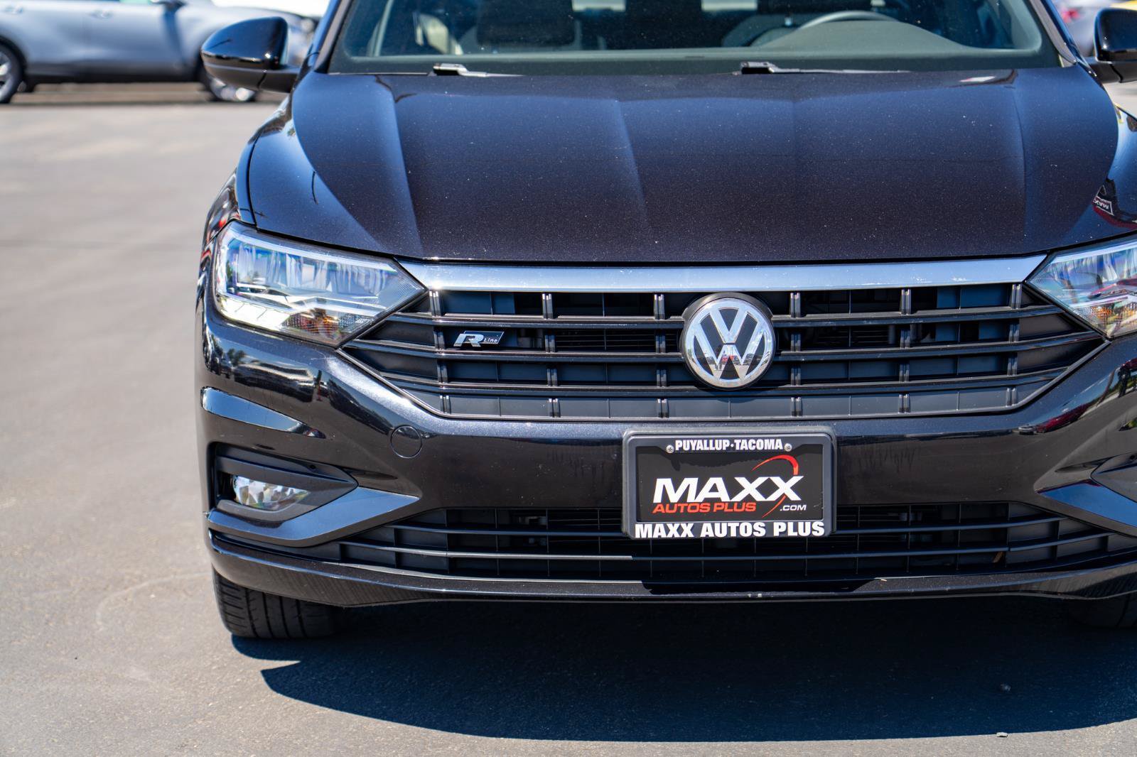 Used 2019 Volkswagen Jetta R-Line FWD image 5