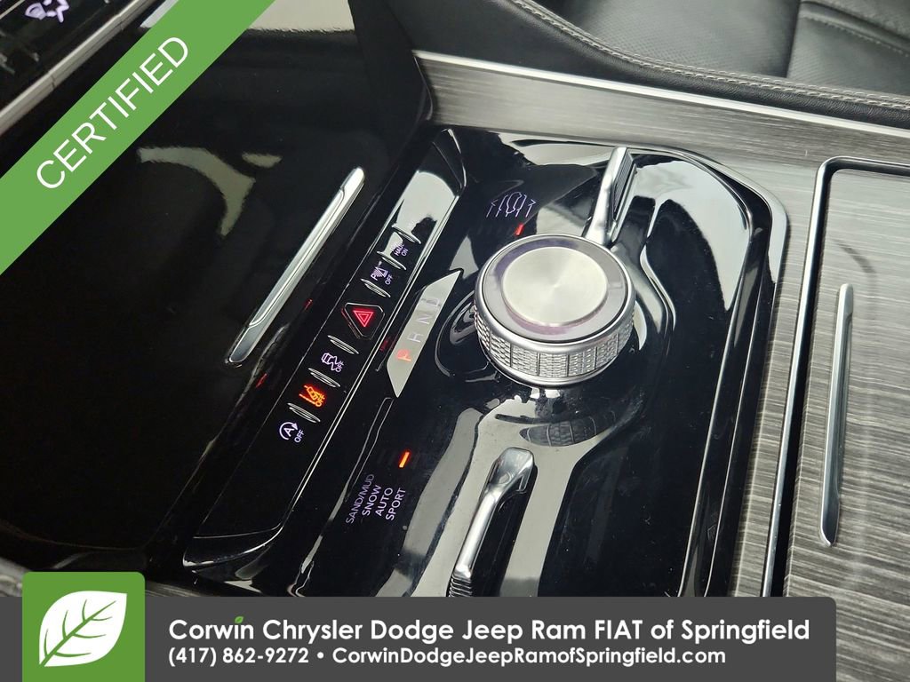 Certified 2024 Jeep Wagoneer Series III image 27