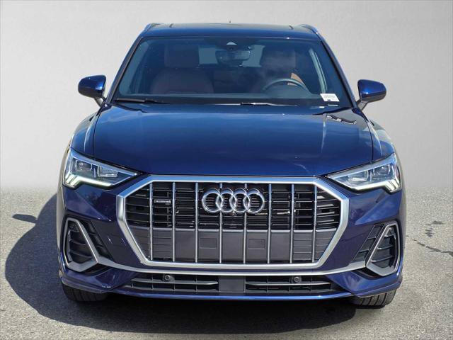 Used 2025 Audi Q3 2.0T Premium Plus w/ Premium Plus Package AWD/4WD image 8