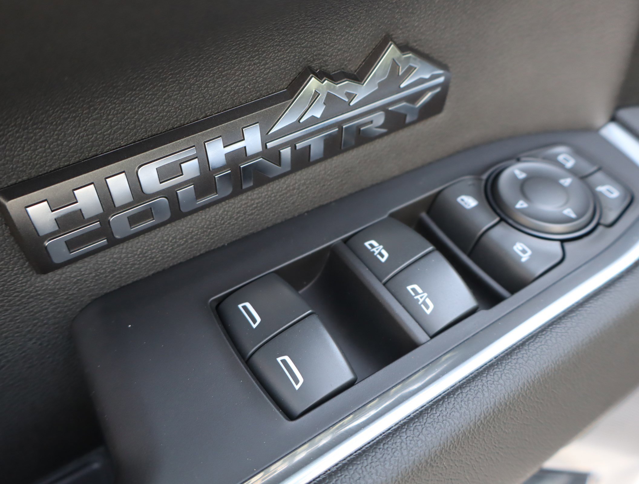 Certified 2024 Chevrolet Silverado 1500 High Country w/ High Country Premium Package image 14