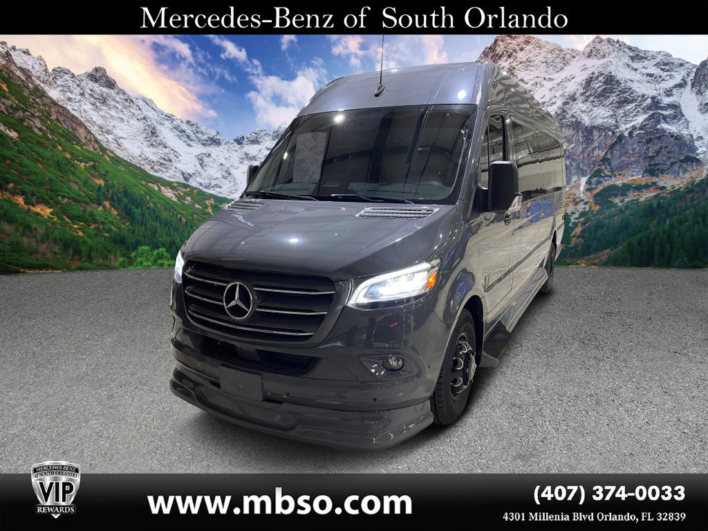Used 2025 Mercedes-Benz Sprinter 3500 image 30