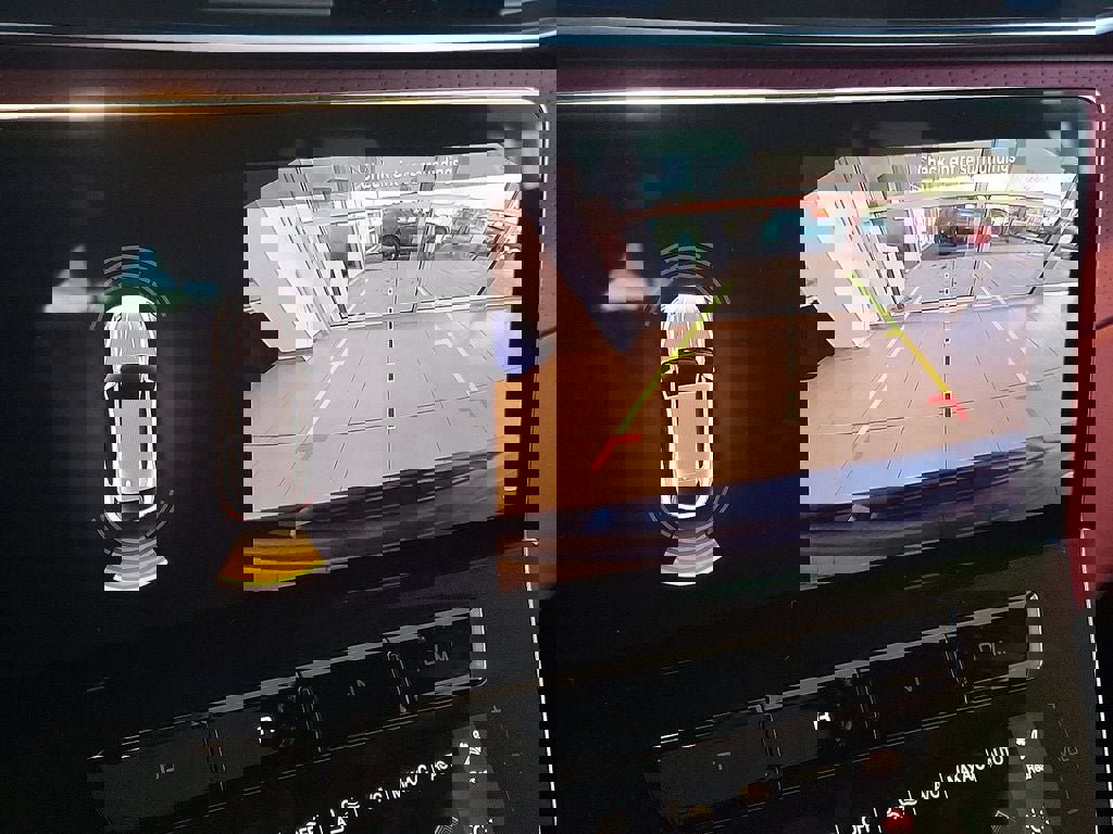 New 2025 Maserati Grecale Modena image 33