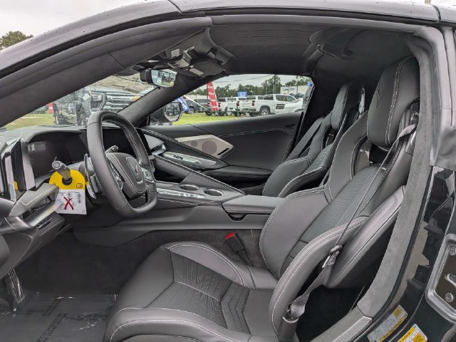 New 2027 Chevrolet Corvette Grand Sport w/ Z52 Sport Performance Package RWD image 14