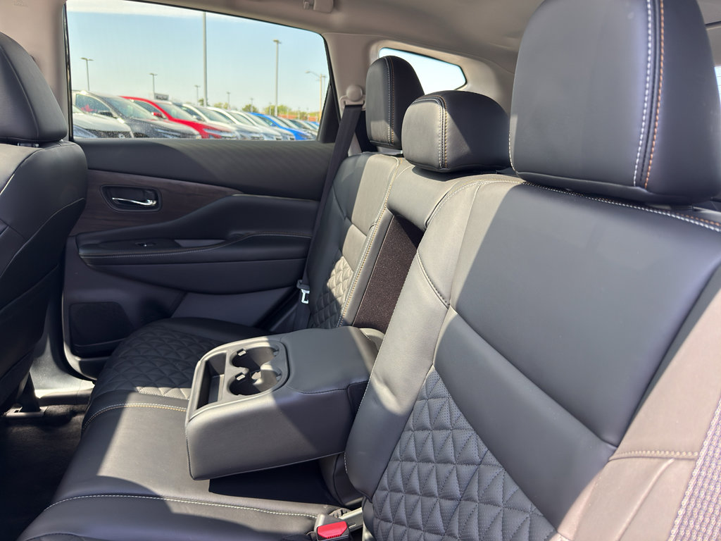 Certified 2024 Nissan Murano Platinum w/ Cargo Package AWD/4WD image 34