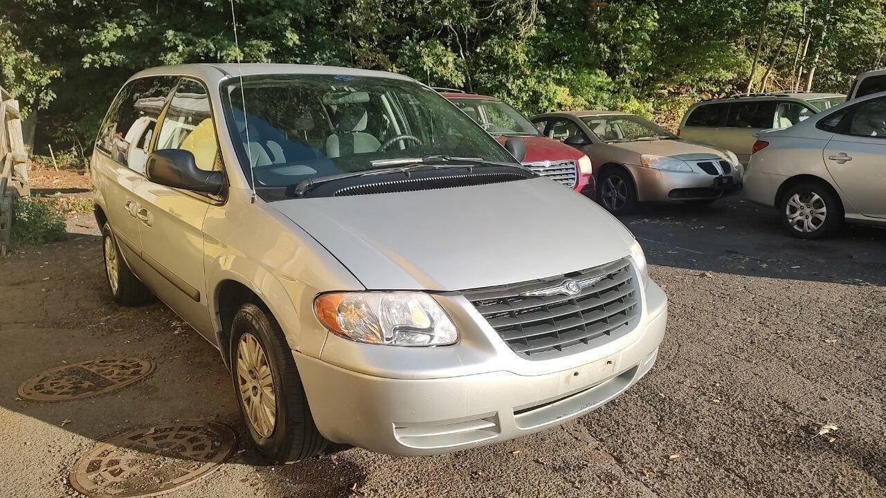 Used 2006 Chrysler Town & Country