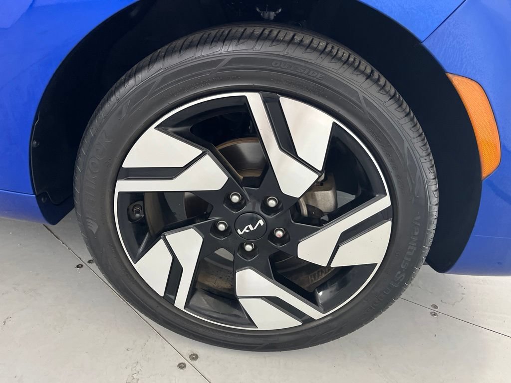 Used 2023 Kia Soul GT-Line w/ GT-Line Technology Package FWD image 18