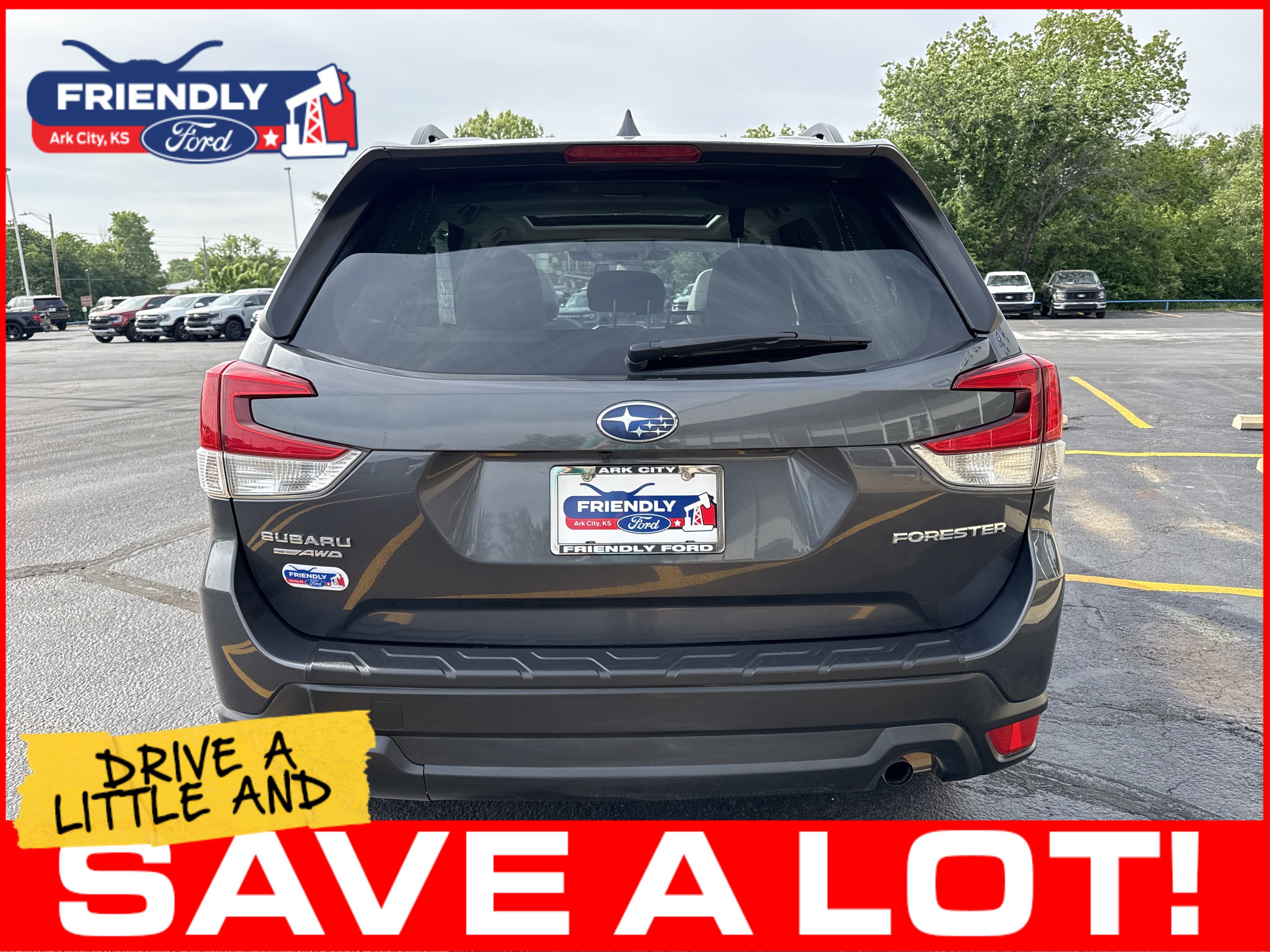 Used 2023 Subaru Forester Premium AWD/4WD image 6