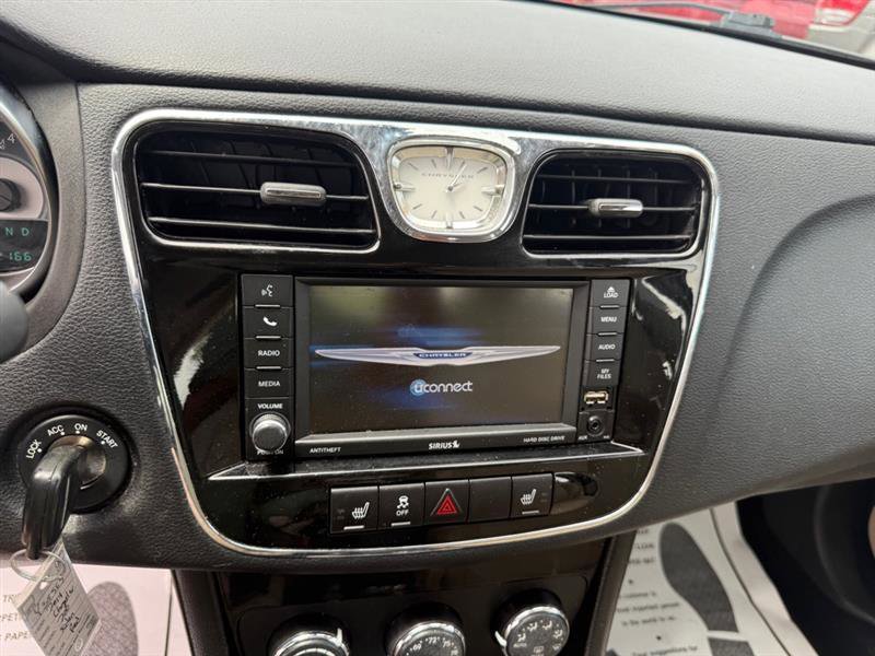 Used 2014 Chrysler 200 Limited w/ Sun/Sound Group FWD image 14