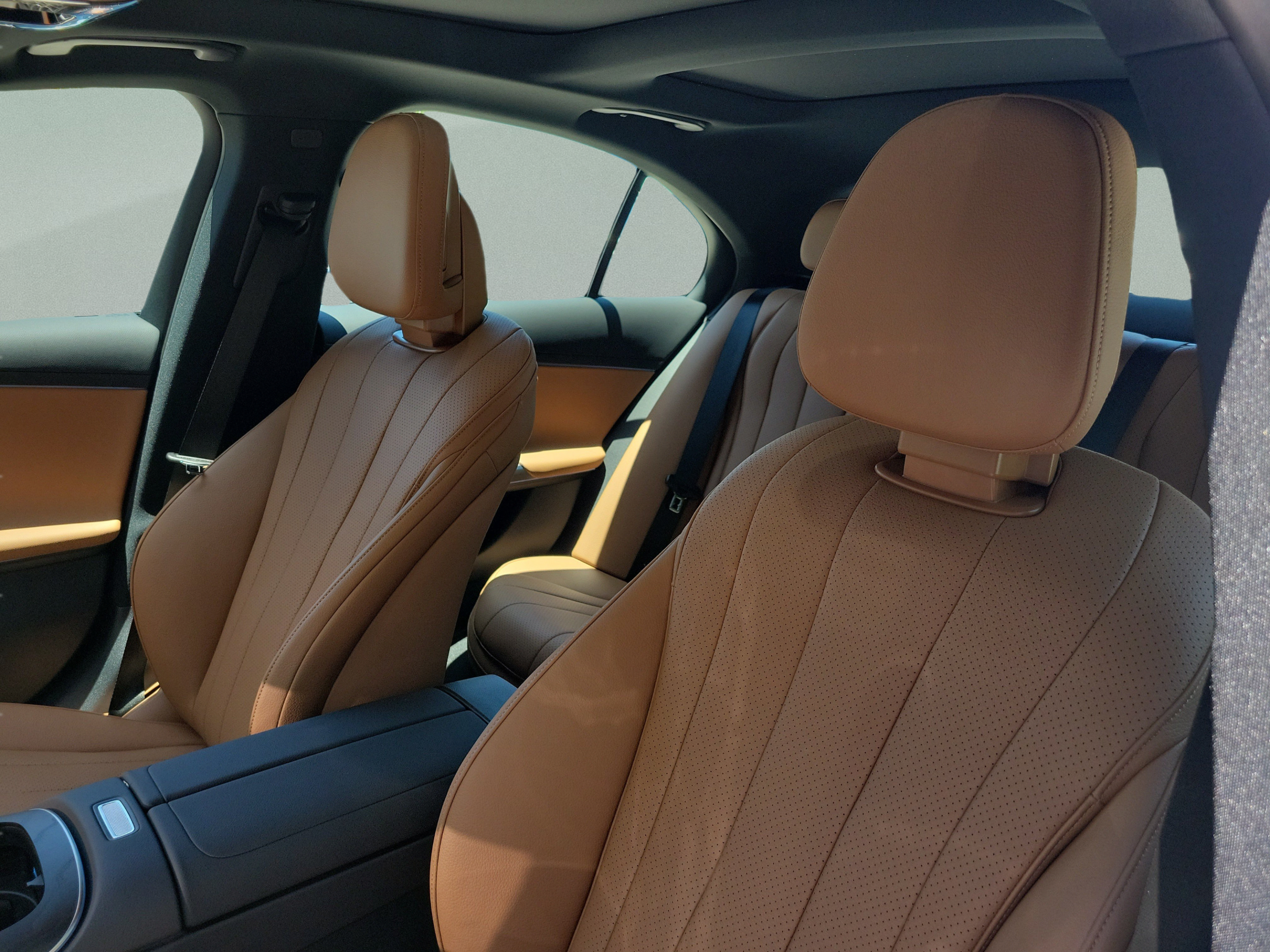 New 2026 Mercedes-Benz E 350 Sedan image 18