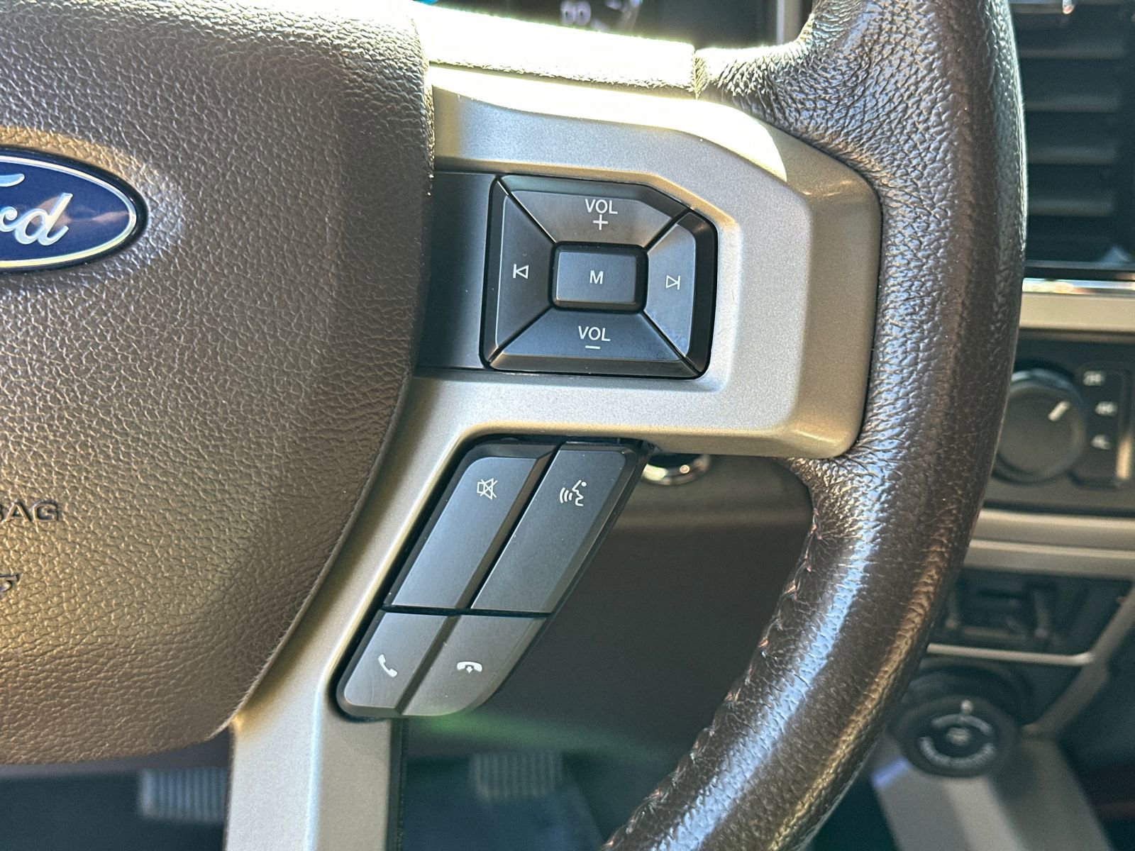 Used 2022 Ford F450 King Ranch w/ King Ranch Ultimate Package image 28