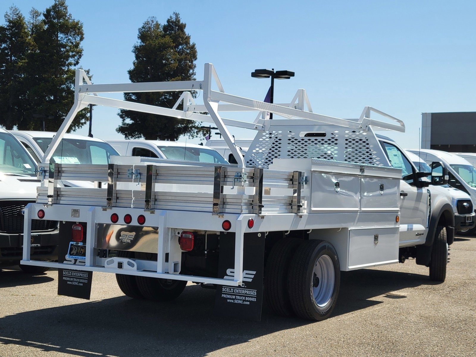 New 2024 Ford F450 XL image 4