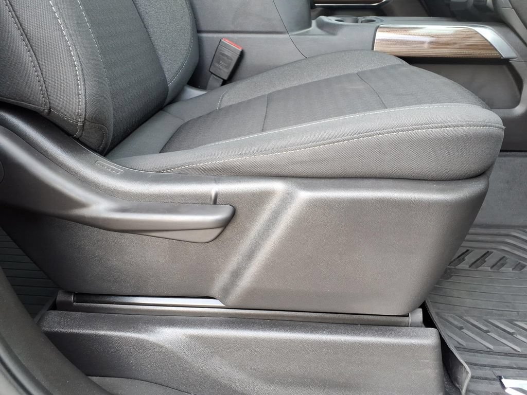 Used 2021 Chevrolet Silverado 1500 LT Trail Boss w/ Bed Protection Package AWD/4WD image 13