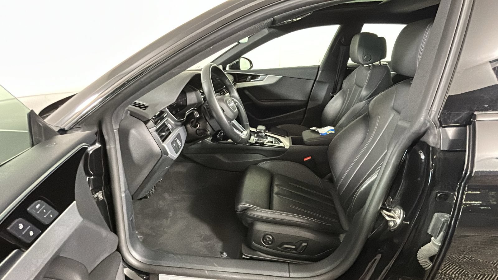 Used 2025 Audi A5 2.0T Premium Plus AWD/4WD image 12