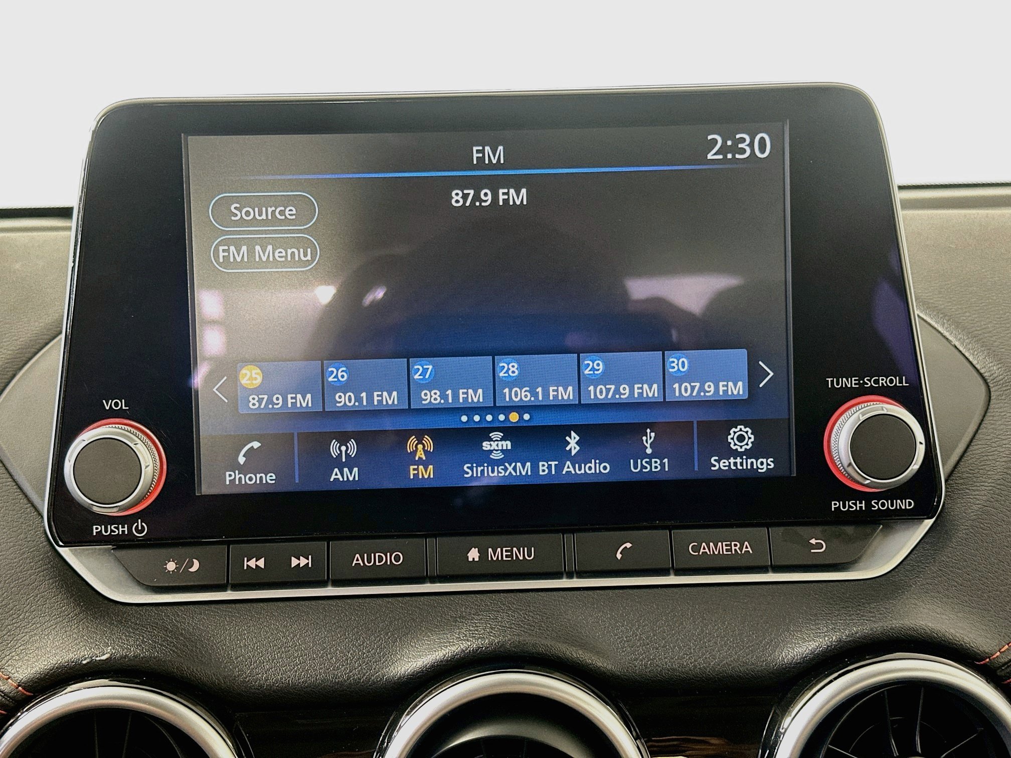 Used 2025 Nissan Sentra SR FWD image 19