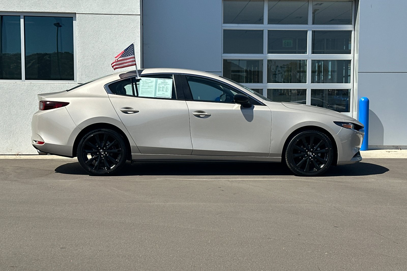 Used 2025 MAZDA MAZDA3 s FWD image 3