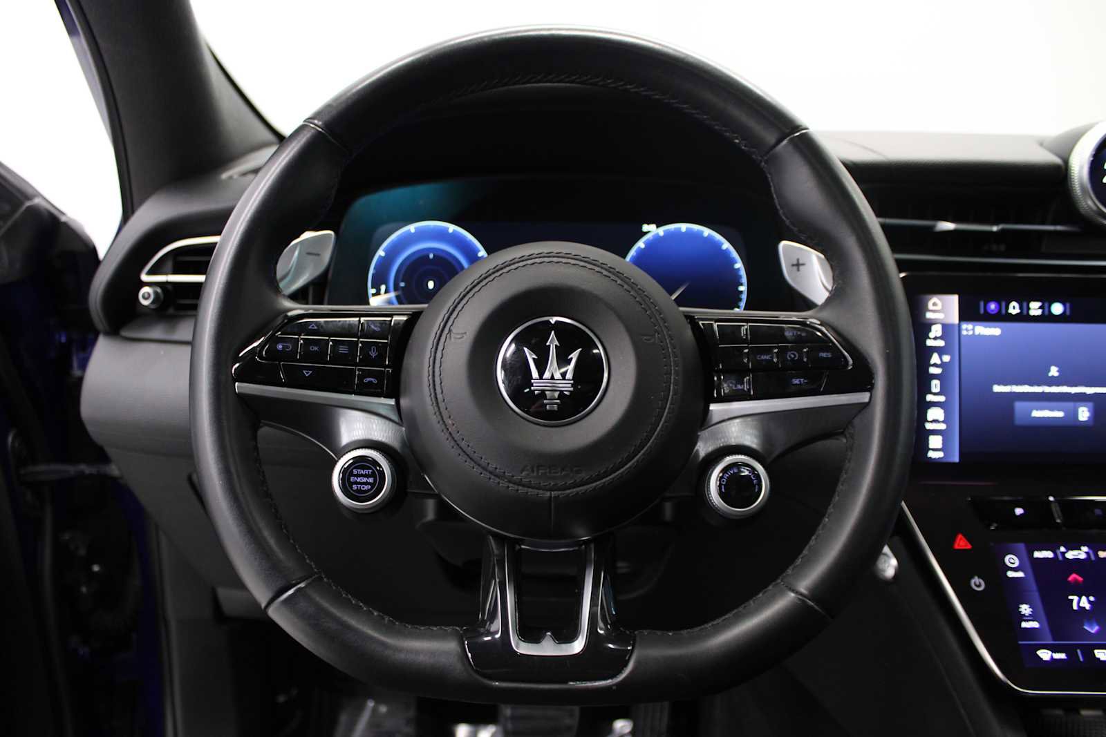 Used 2023 Maserati Grecale GT image 20