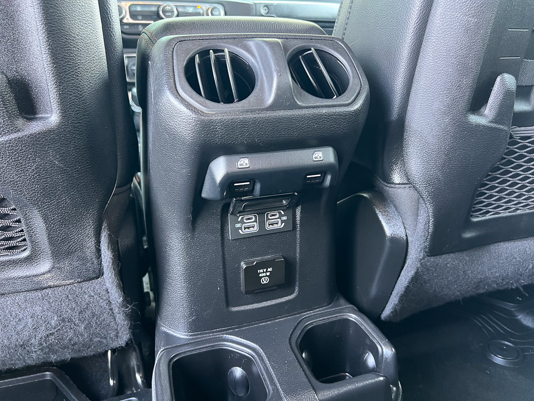 Used 2022 Jeep Gladiator Mojave AWD/4WD image 28