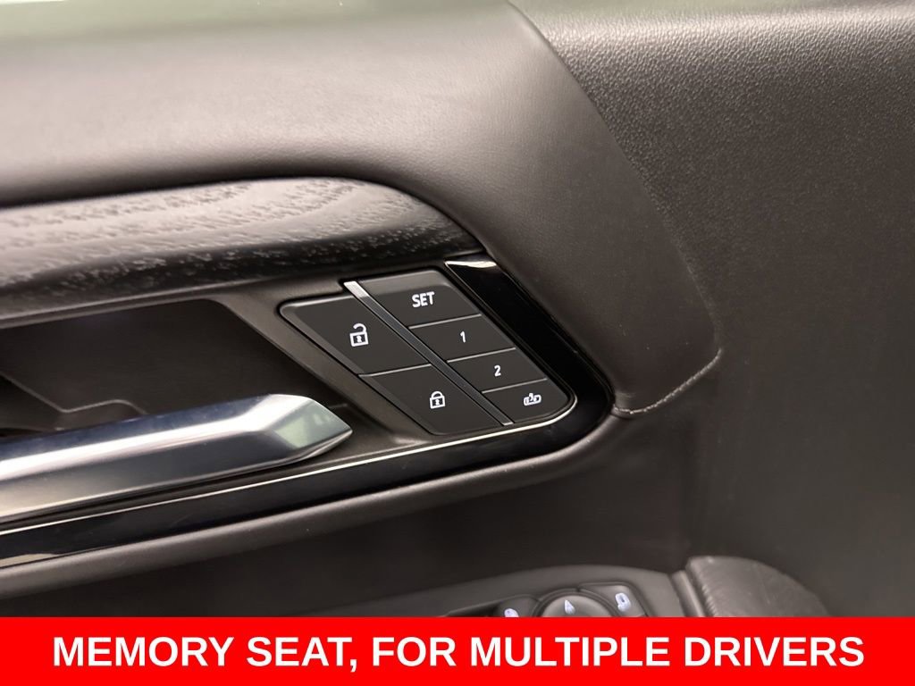 Used 2024 GMC Sierra 2500 AT4X image 9