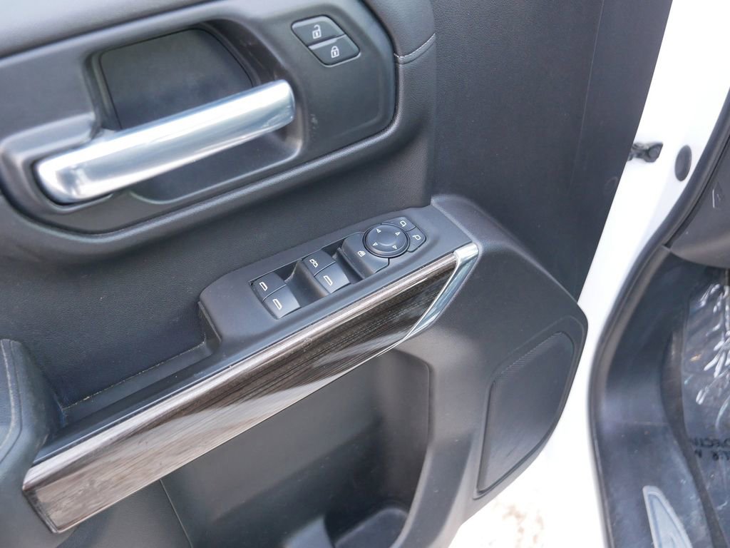 Used 2020 Chevrolet Silverado 1500 LT w/ All-Star Edition image 15